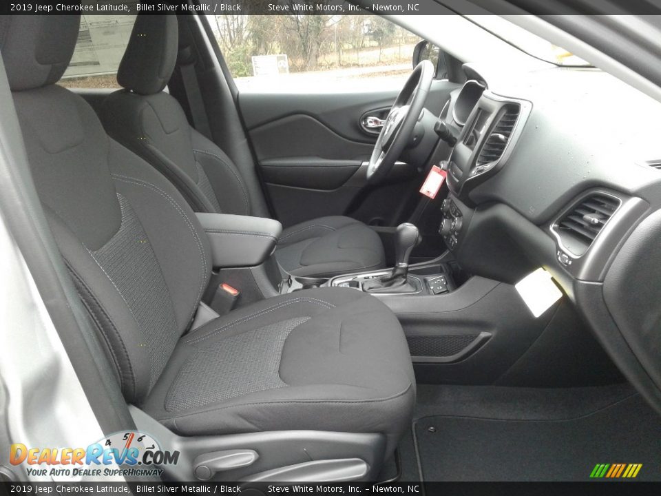 2019 Jeep Cherokee Latitude Billet Silver Metallic / Black Photo #15