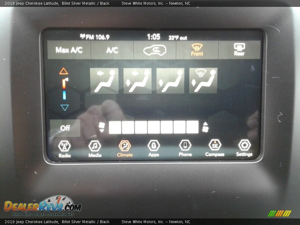 2019 Jeep Cherokee Latitude Billet Silver Metallic / Black Photo #22