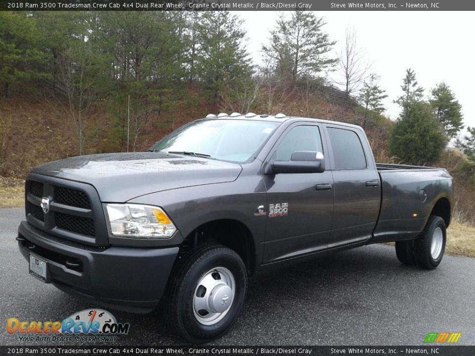 2018 Ram 3500 Tradesman Crew Cab 4x4 Dual Rear Wheel Granite Crystal Metallic / Black/Diesel Gray Photo #2