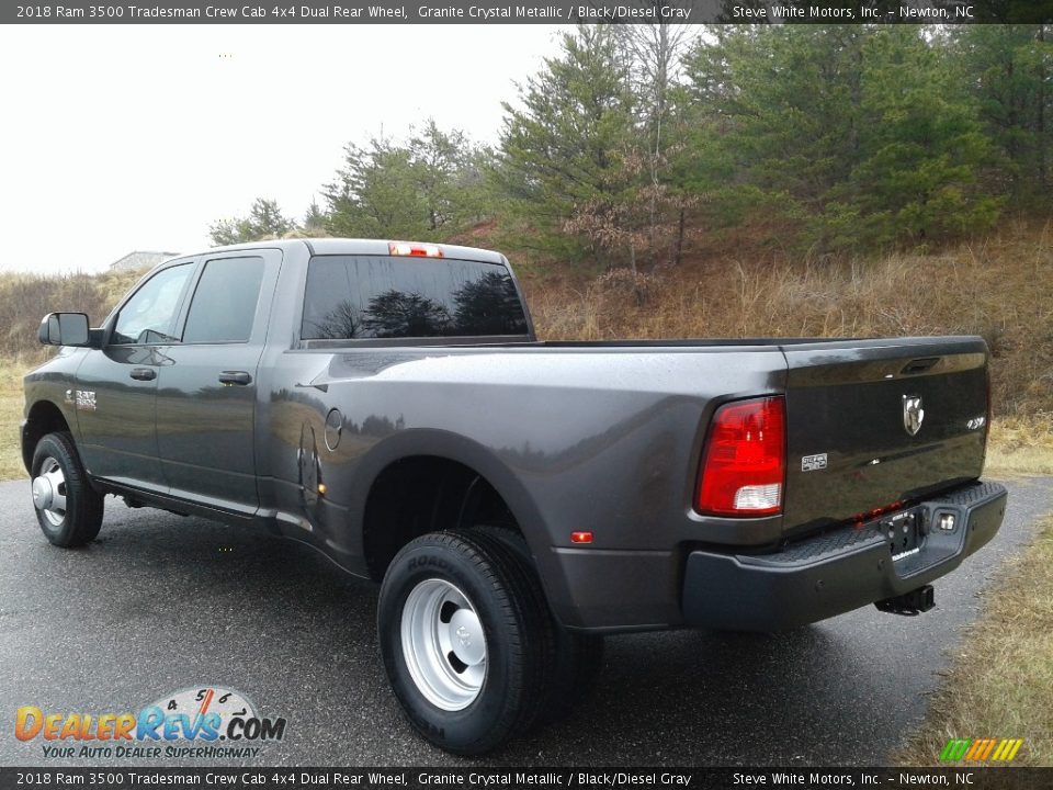 2018 Ram 3500 Tradesman Crew Cab 4x4 Dual Rear Wheel Granite Crystal Metallic / Black/Diesel Gray Photo #8