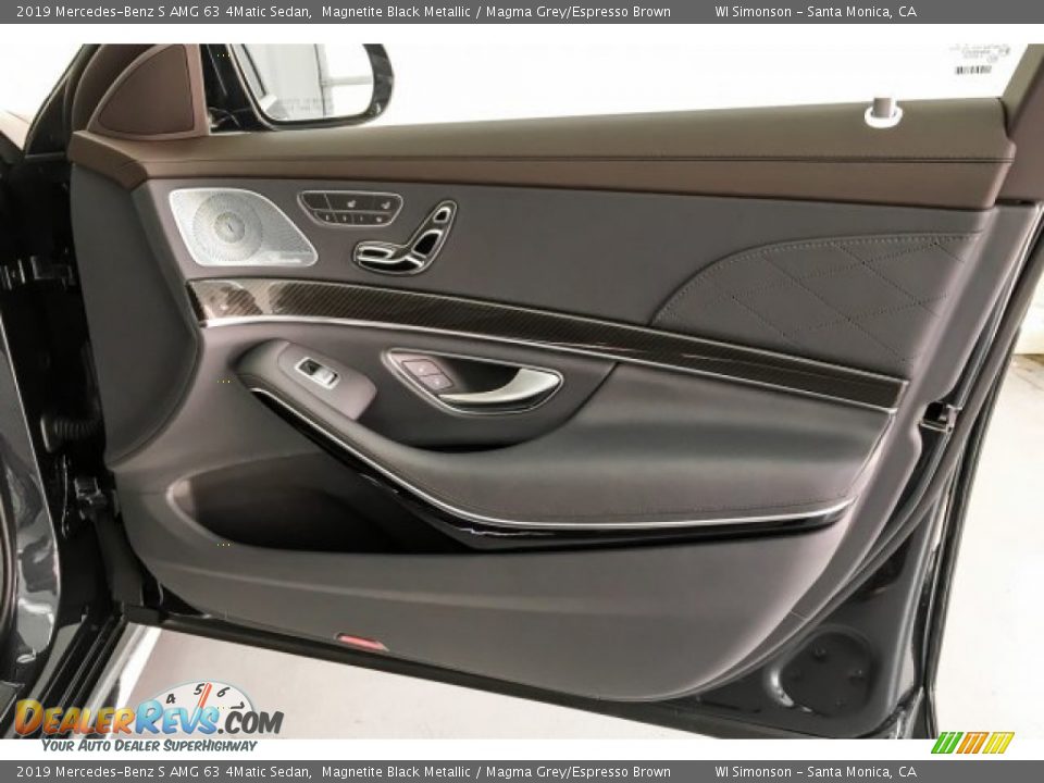 Door Panel of 2019 Mercedes-Benz S AMG 63 4Matic Sedan Photo #31