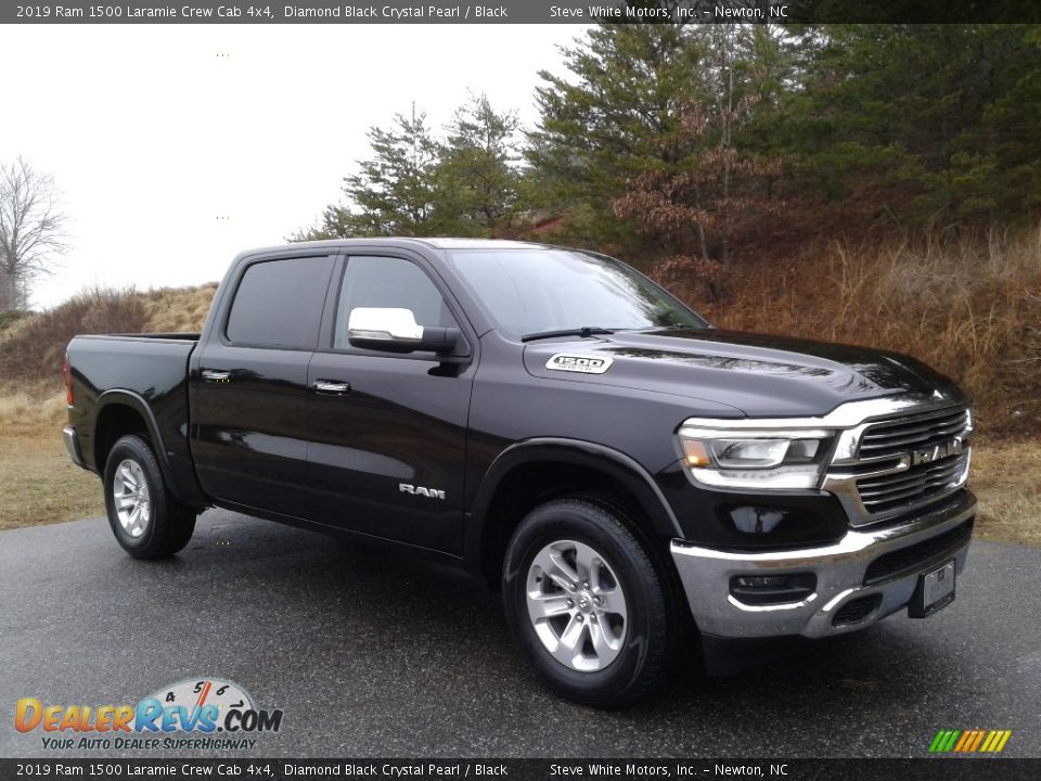 2019 Ram 1500 Laramie Crew Cab 4x4 Diamond Black Crystal Pearl / Black Photo #4
