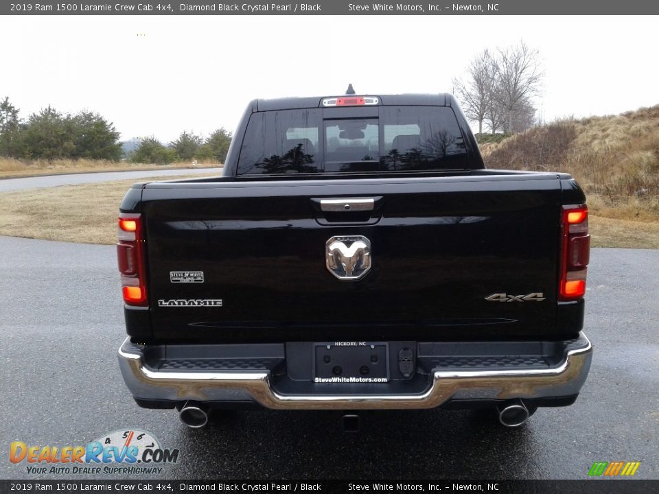 2019 Ram 1500 Laramie Crew Cab 4x4 Diamond Black Crystal Pearl / Black Photo #7