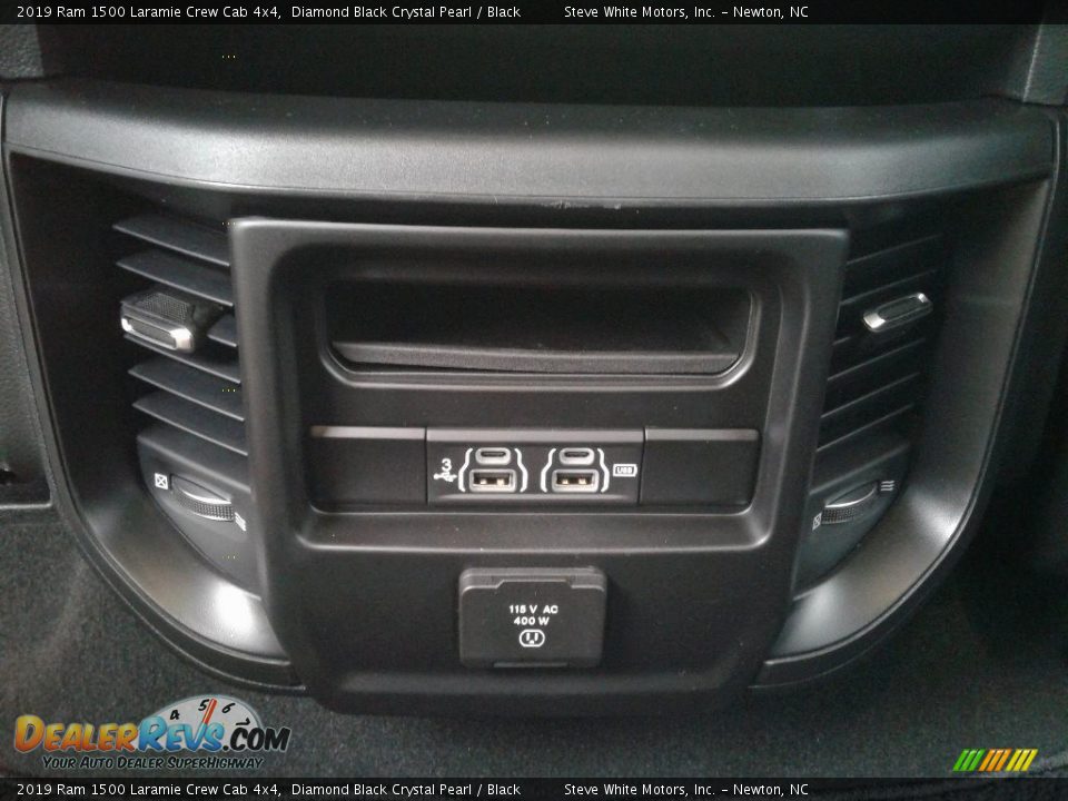 2019 Ram 1500 Laramie Crew Cab 4x4 Diamond Black Crystal Pearl / Black Photo #14