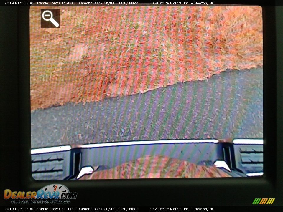 2019 Ram 1500 Laramie Crew Cab 4x4 Diamond Black Crystal Pearl / Black Photo #25