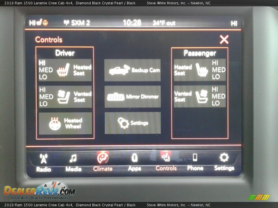 2019 Ram 1500 Laramie Crew Cab 4x4 Diamond Black Crystal Pearl / Black Photo #27