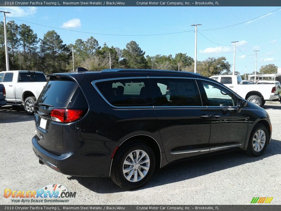 2019 Chrysler Pacifica Touring L Maximum Steel Metallic / Black/Alloy Photo #5