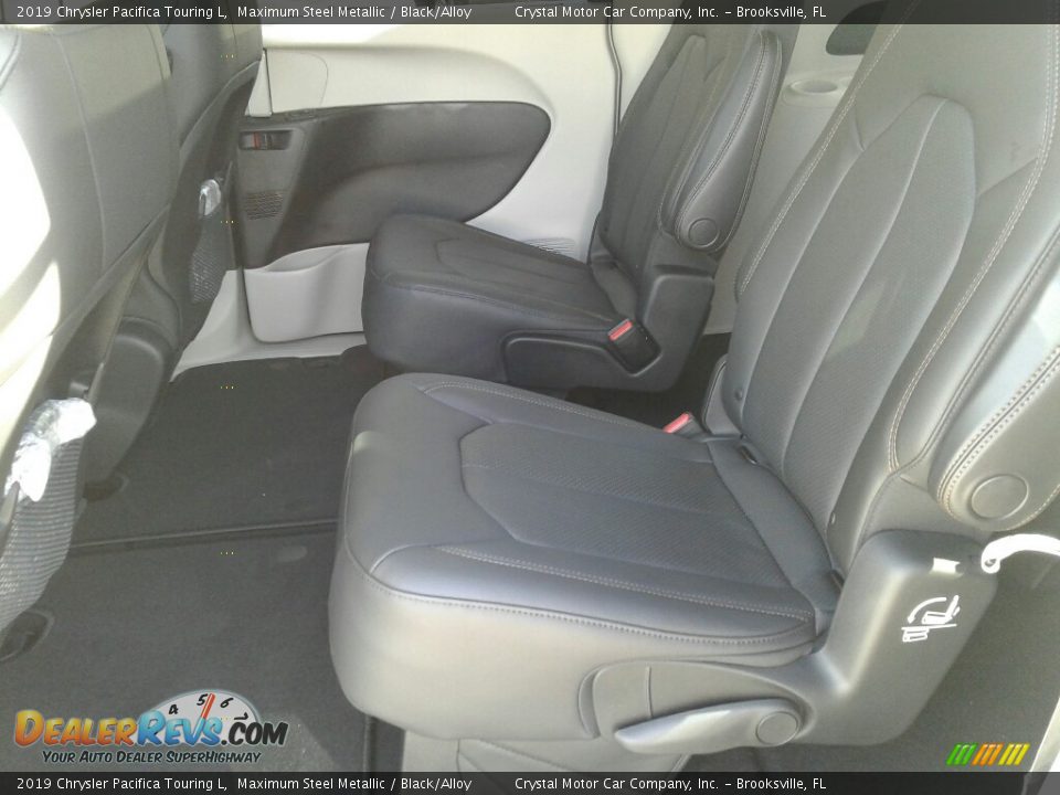 2019 Chrysler Pacifica Touring L Maximum Steel Metallic / Black/Alloy Photo #10