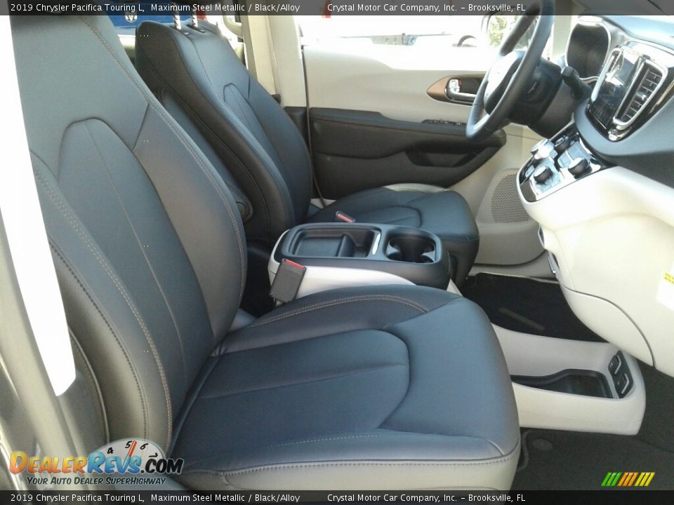 2019 Chrysler Pacifica Touring L Maximum Steel Metallic / Black/Alloy Photo #12