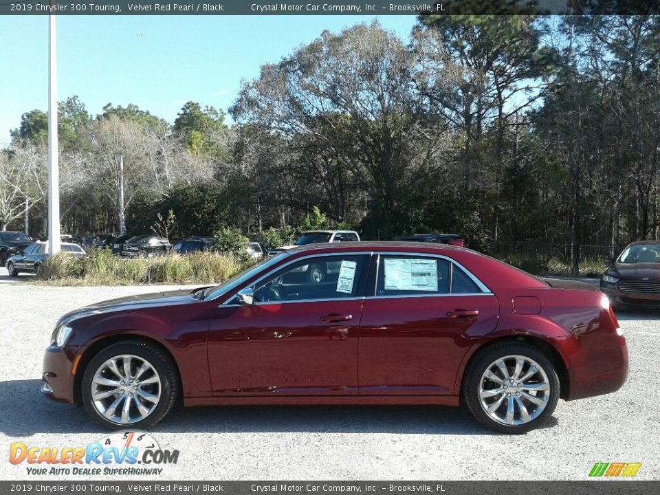 Velvet Red Pearl 2019 Chrysler 300 Touring Photo #2