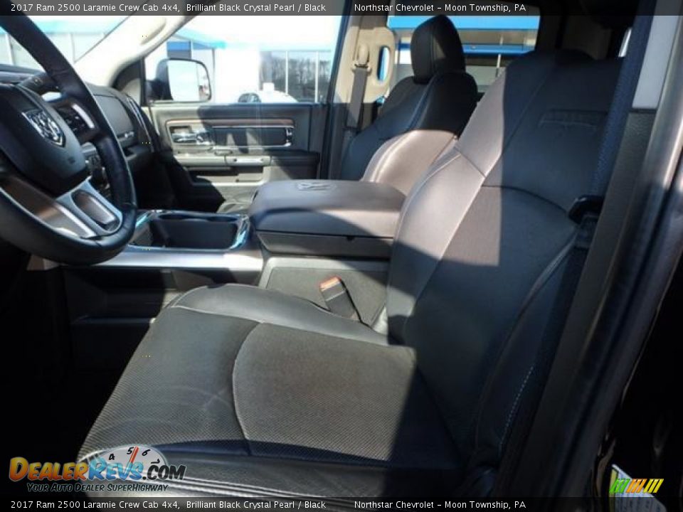 2017 Ram 2500 Laramie Crew Cab 4x4 Brilliant Black Crystal Pearl / Black Photo #21