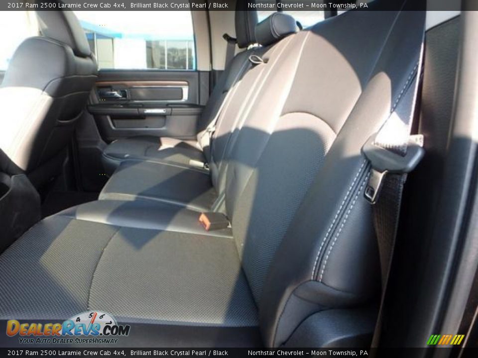 2017 Ram 2500 Laramie Crew Cab 4x4 Brilliant Black Crystal Pearl / Black Photo #22