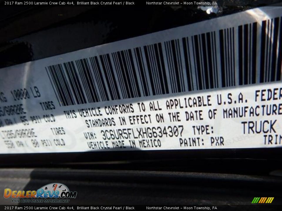 2017 Ram 2500 Laramie Crew Cab 4x4 Brilliant Black Crystal Pearl / Black Photo #26