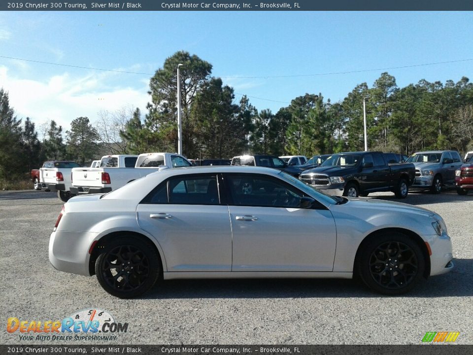 2019 Chrysler 300 Touring Silver Mist / Black Photo #6