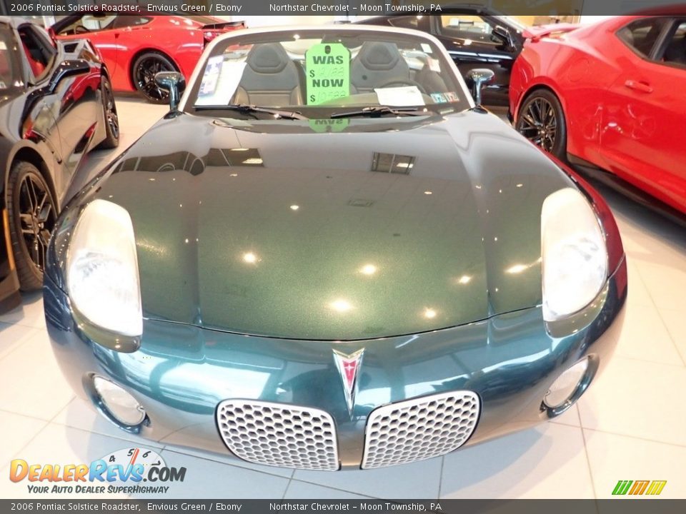 2006 Pontiac Solstice Roadster Envious Green / Ebony Photo #14