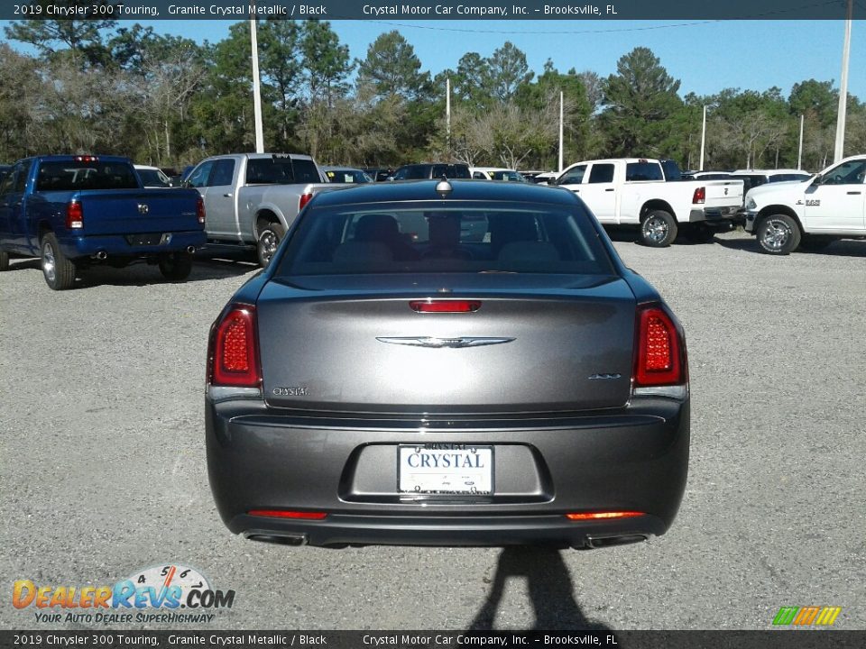 2019 Chrysler 300 Touring Granite Crystal Metallic / Black Photo #4