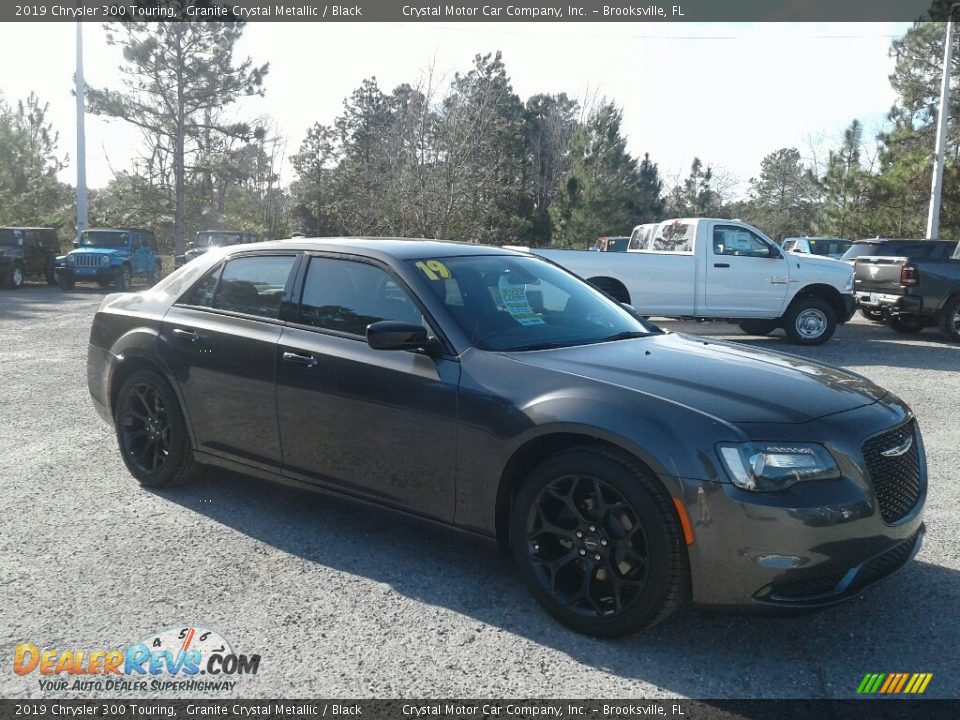 2019 Chrysler 300 Touring Granite Crystal Metallic / Black Photo #7