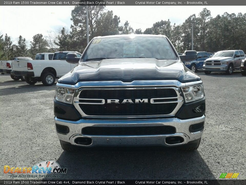 2019 Ram 1500 Tradesman Crew Cab 4x4 Diamond Black Crystal Pearl / Black Photo #8