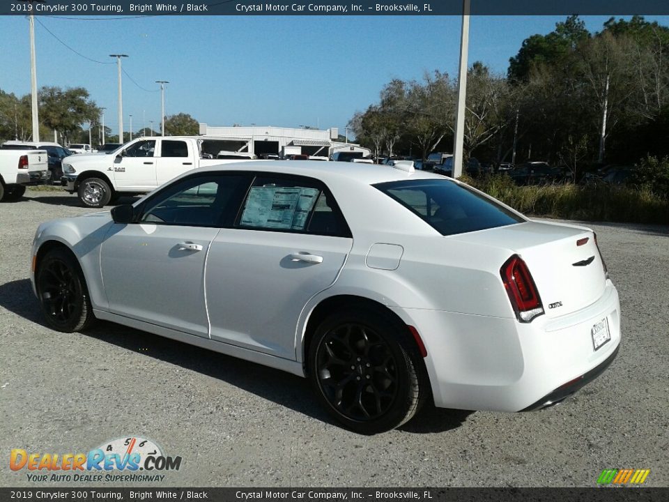 2019 Chrysler 300 Touring Bright White / Black Photo #3