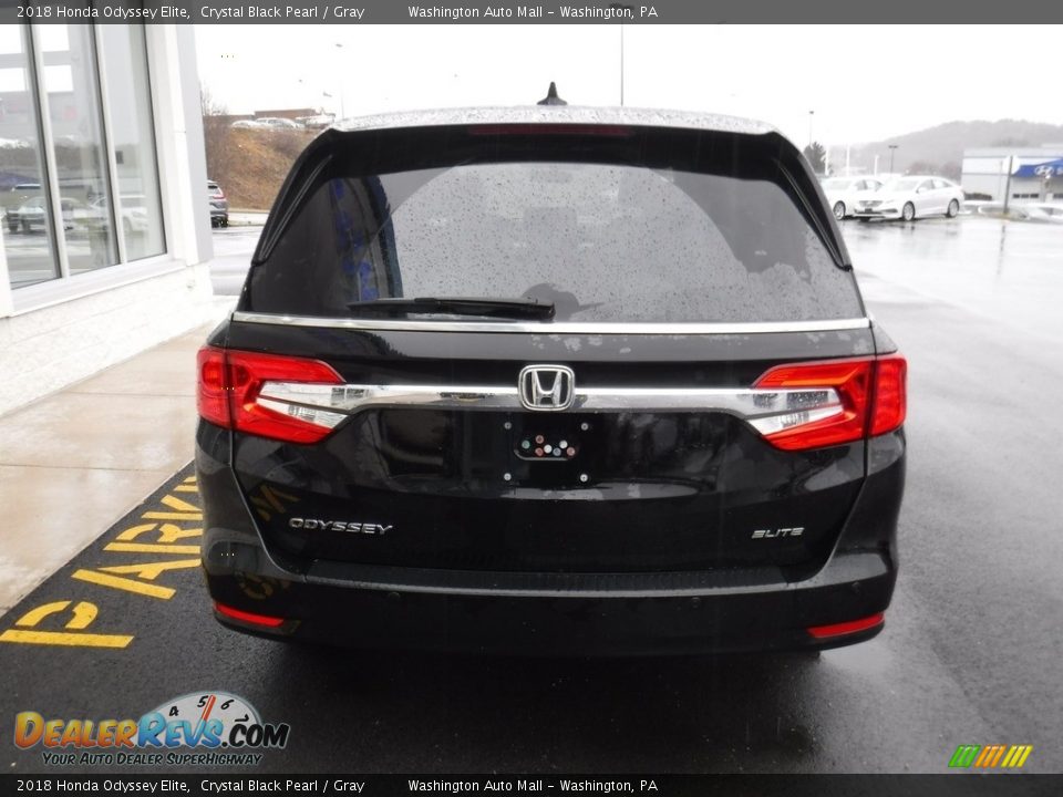 2018 Honda Odyssey Elite Crystal Black Pearl / Gray Photo #8