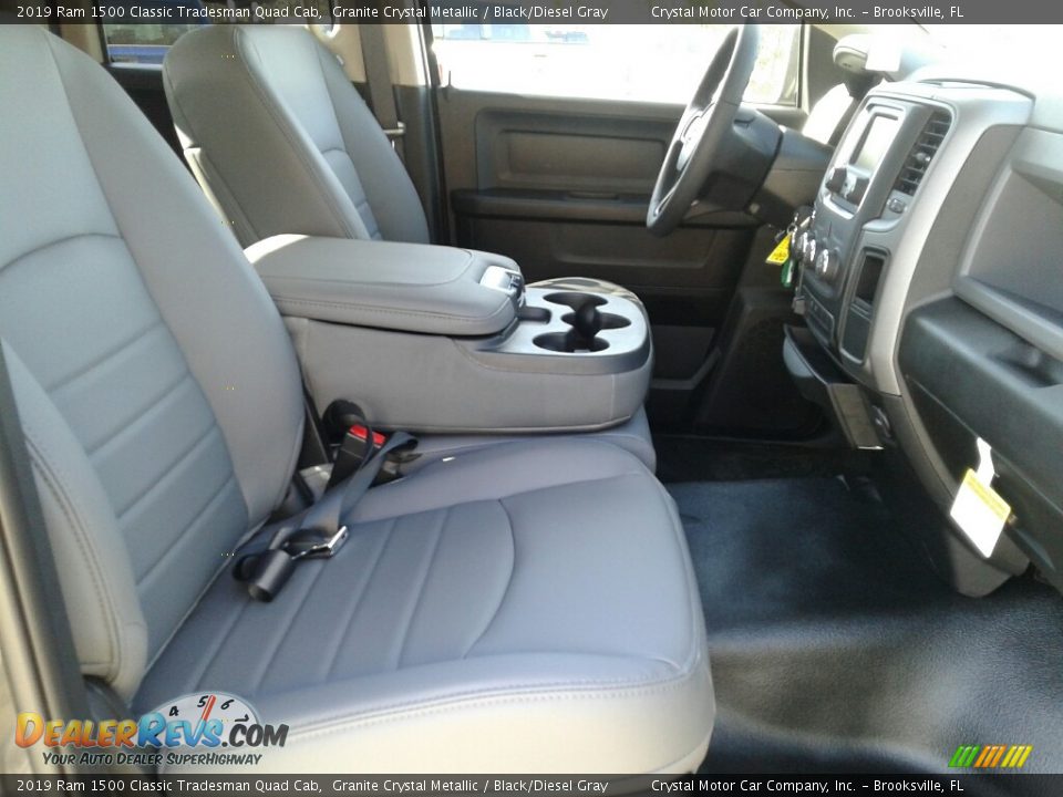 2019 Ram 1500 Classic Tradesman Quad Cab Granite Crystal Metallic / Black/Diesel Gray Photo #12
