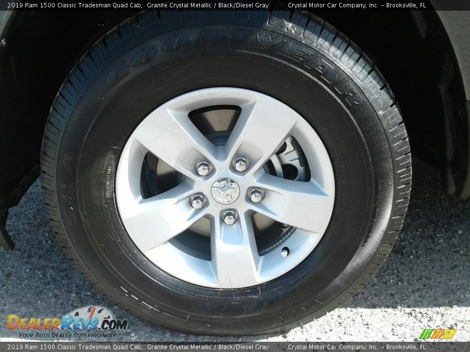 2019 Ram 1500 Classic Tradesman Quad Cab Granite Crystal Metallic / Black/Diesel Gray Photo #20