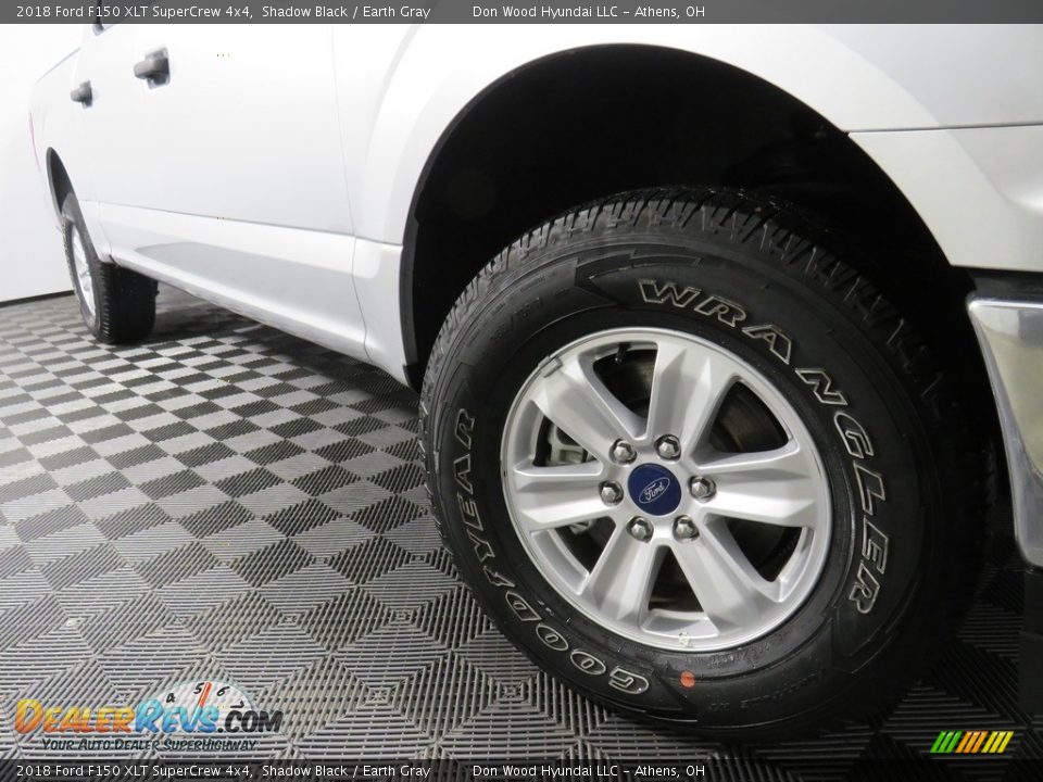 2018 Ford F150 XLT SuperCrew 4x4 Shadow Black / Earth Gray Photo #3
