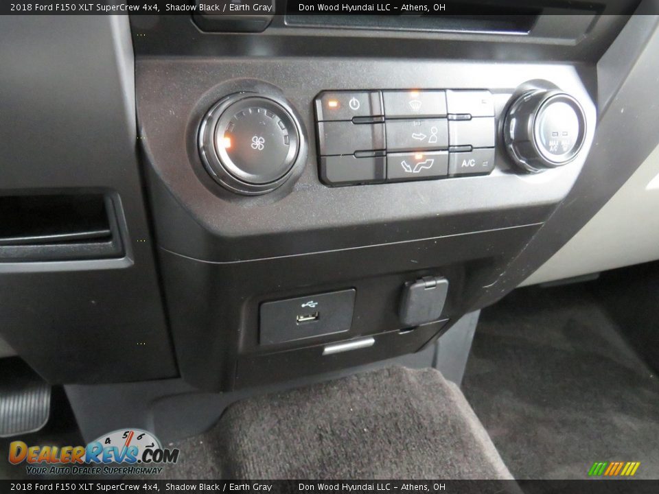 2018 Ford F150 XLT SuperCrew 4x4 Shadow Black / Earth Gray Photo #25