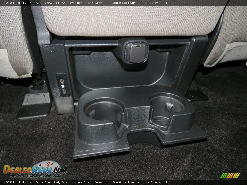 2018 Ford F150 XLT SuperCrew 4x4 Shadow Black / Earth Gray Photo #32