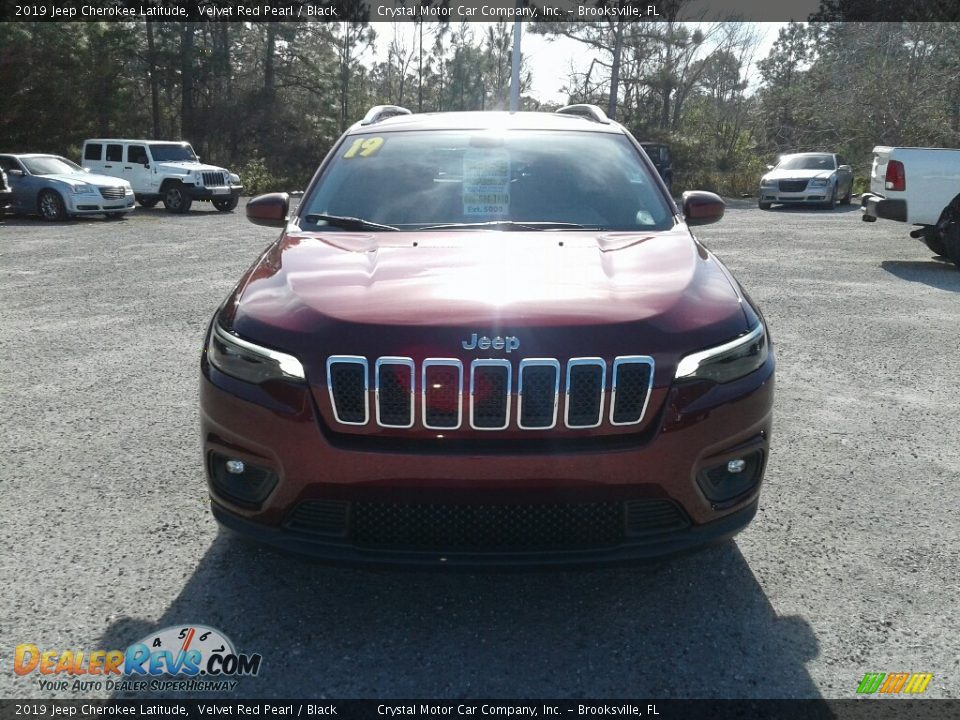 2019 Jeep Cherokee Latitude Velvet Red Pearl / Black Photo #8