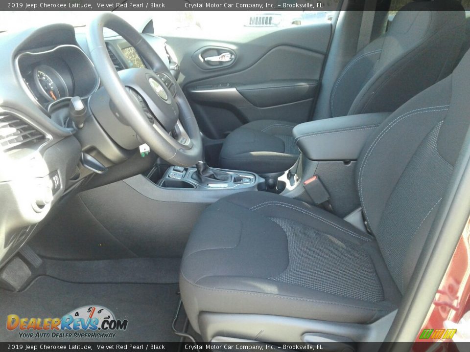 2019 Jeep Cherokee Latitude Velvet Red Pearl / Black Photo #9