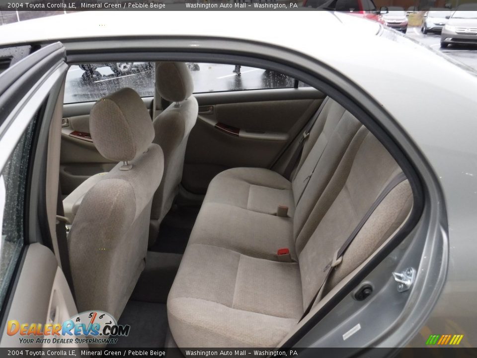 2004 Toyota Corolla LE Mineral Green / Pebble Beige Photo #19