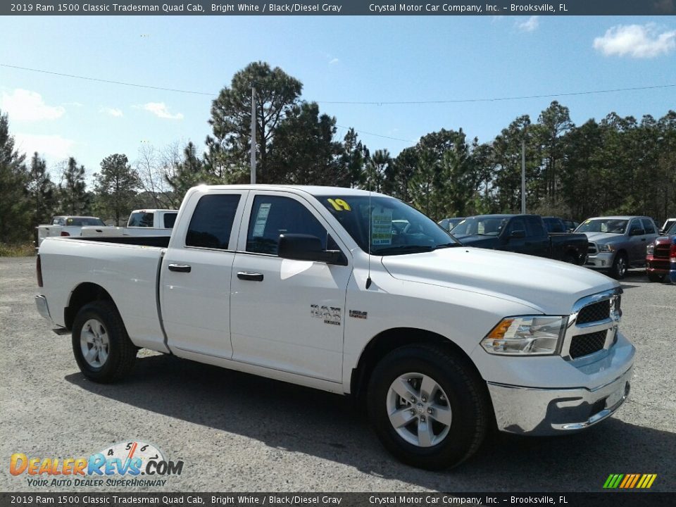2019 Ram 1500 Classic Tradesman Quad Cab Bright White / Black/Diesel Gray Photo #7