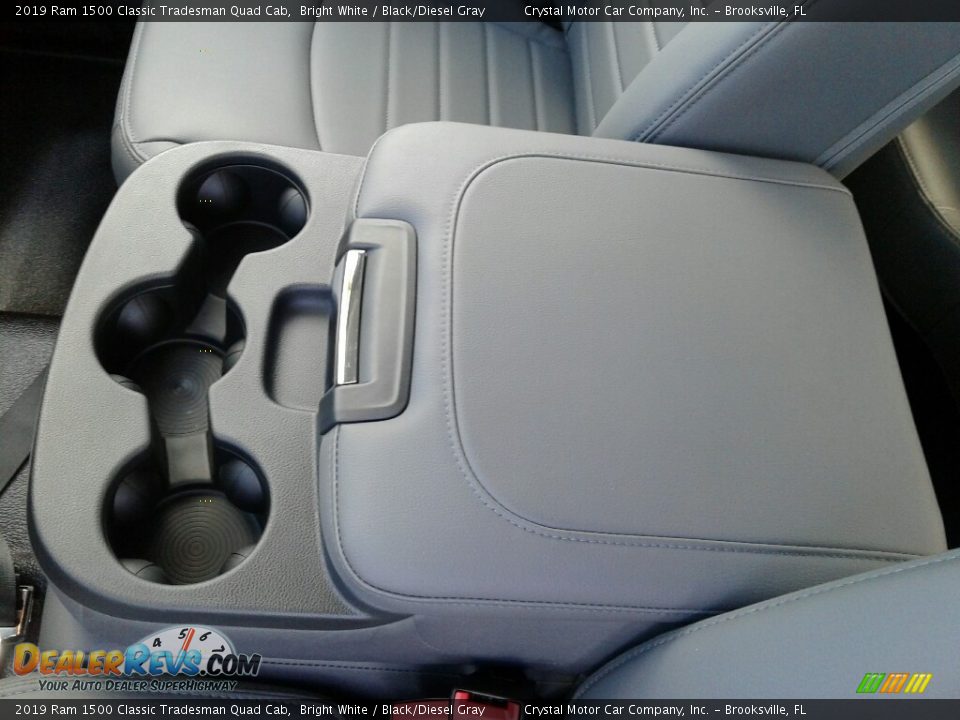 2019 Ram 1500 Classic Tradesman Quad Cab Bright White / Black/Diesel Gray Photo #18