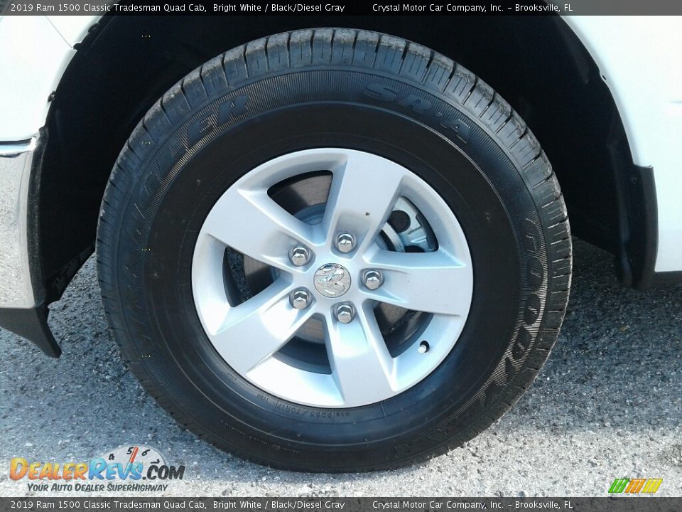 2019 Ram 1500 Classic Tradesman Quad Cab Bright White / Black/Diesel Gray Photo #20