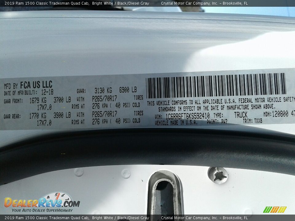 2019 Ram 1500 Classic Tradesman Quad Cab Bright White / Black/Diesel Gray Photo #21