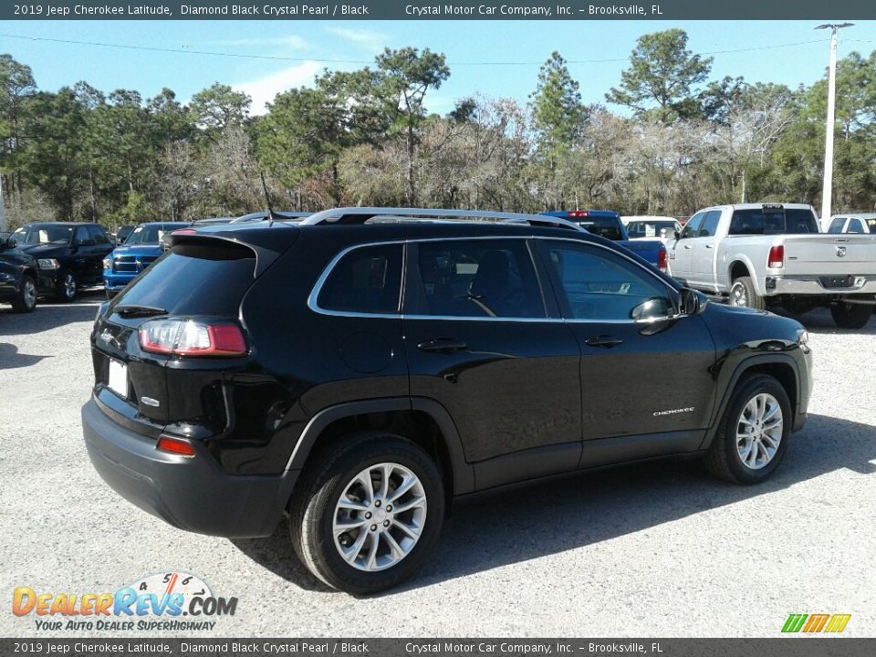 2019 Jeep Cherokee Latitude Diamond Black Crystal Pearl / Black Photo #5