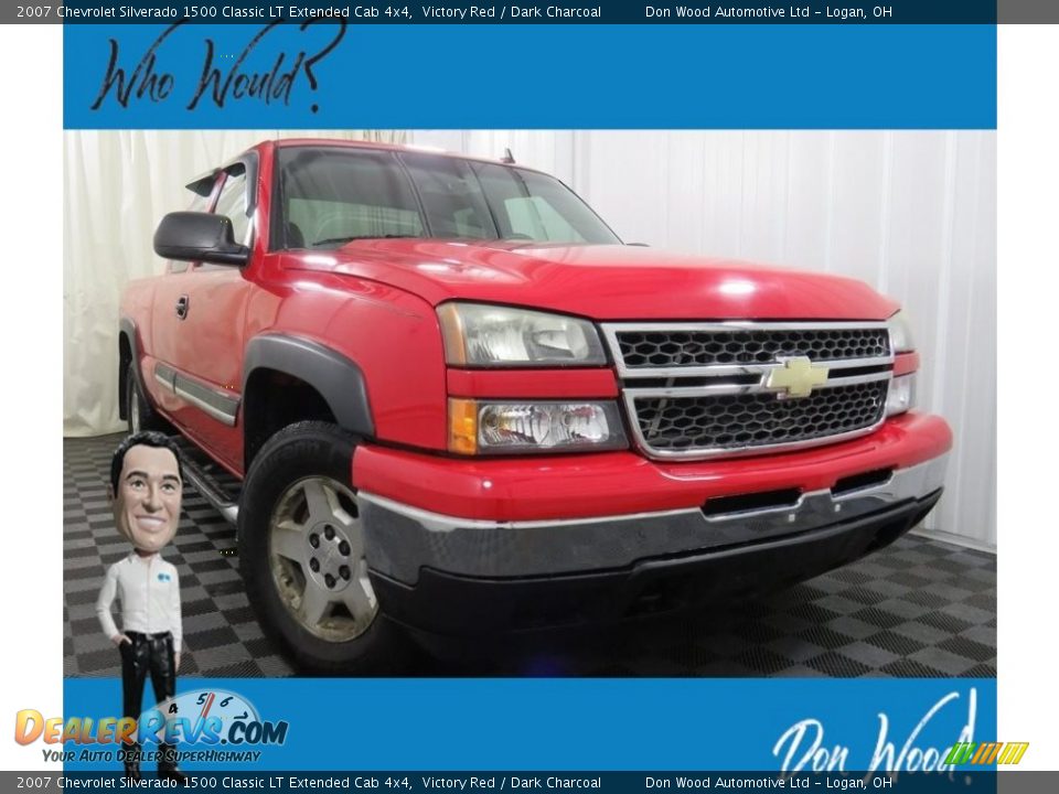 2007 Chevrolet Silverado 1500 Classic LT Extended Cab 4x4 Victory Red / Dark Charcoal Photo #1