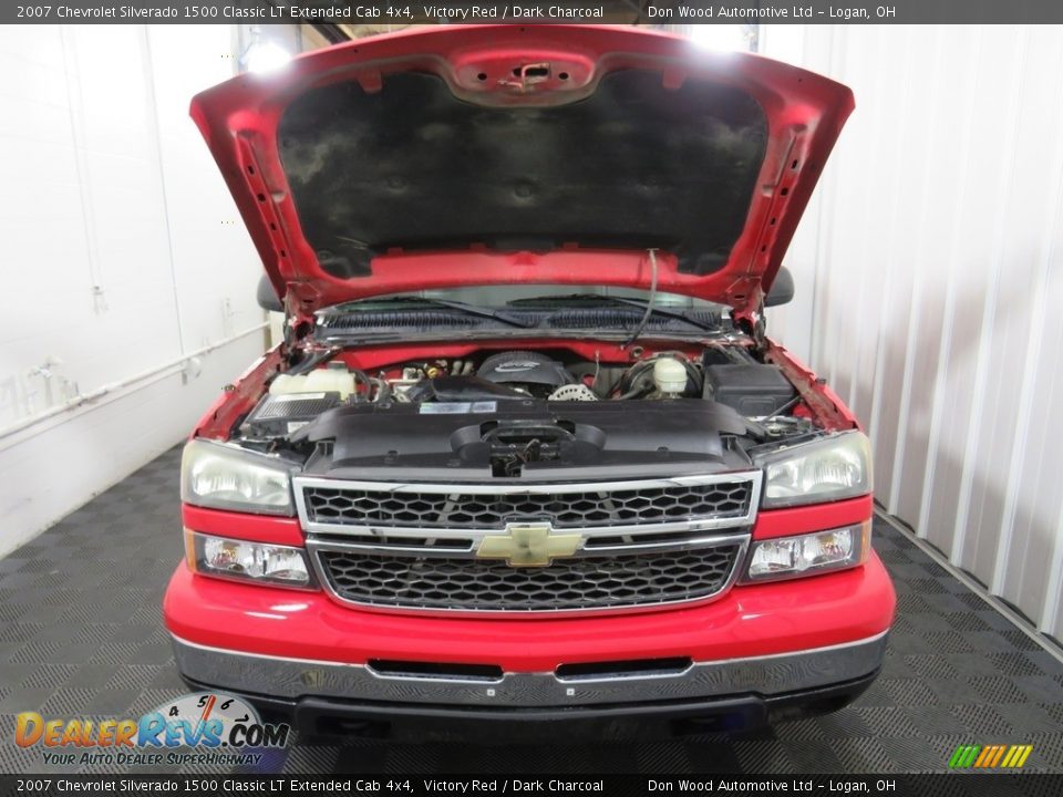 2007 Chevrolet Silverado 1500 Classic LT Extended Cab 4x4 Victory Red / Dark Charcoal Photo #5