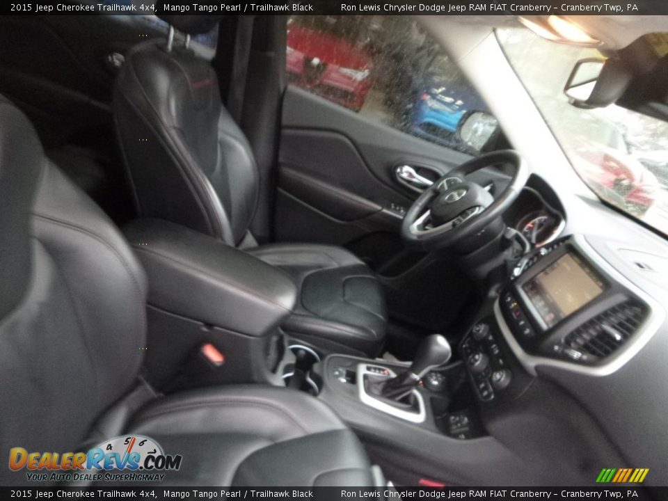 2015 Jeep Cherokee Trailhawk 4x4 Mango Tango Pearl / Trailhawk Black Photo #10