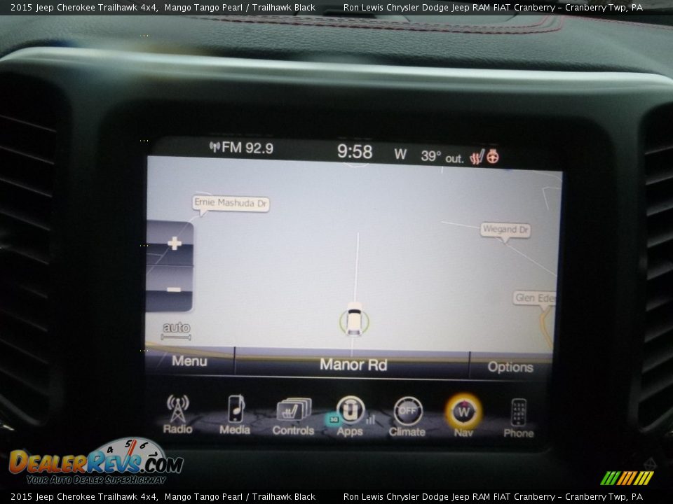 2015 Jeep Cherokee Trailhawk 4x4 Mango Tango Pearl / Trailhawk Black Photo #16