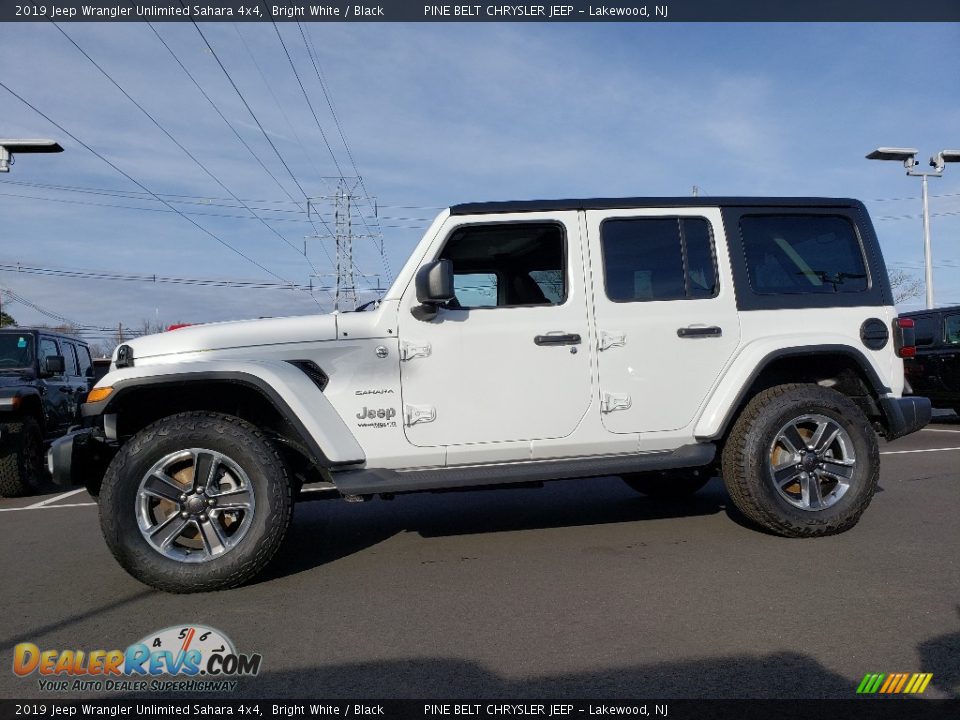 2019 Jeep Wrangler Unlimited Sahara 4x4 Bright White / Black Photo #3
