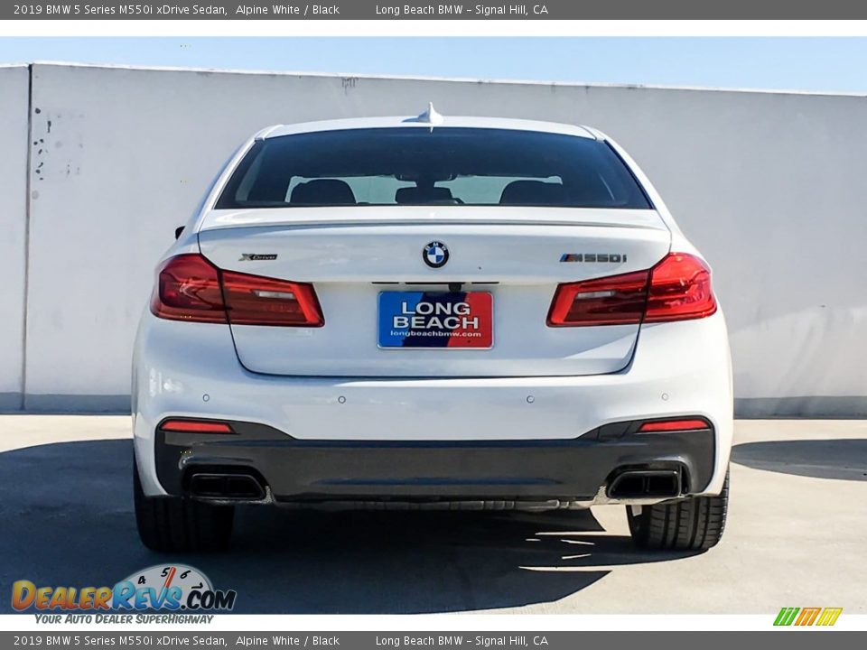 2019 BMW 5 Series M550i xDrive Sedan Alpine White / Black Photo #3