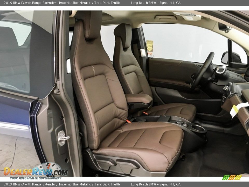 Front Seat of 2019 BMW i3 with Range Extender Photo #5