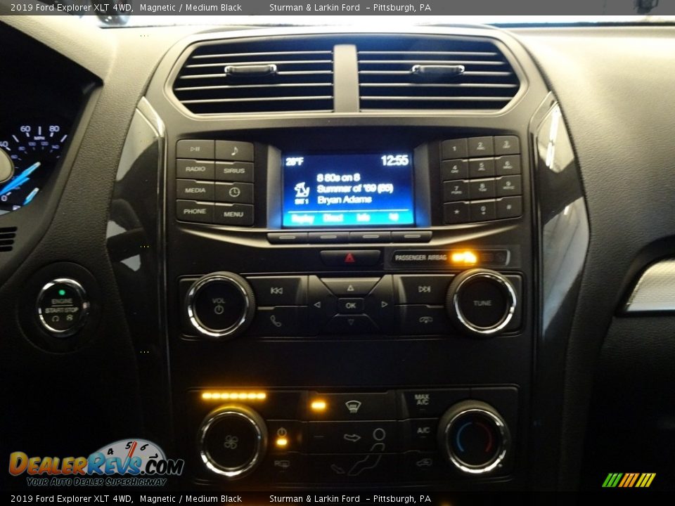 2019 Ford Explorer XLT 4WD Magnetic / Medium Black Photo #12