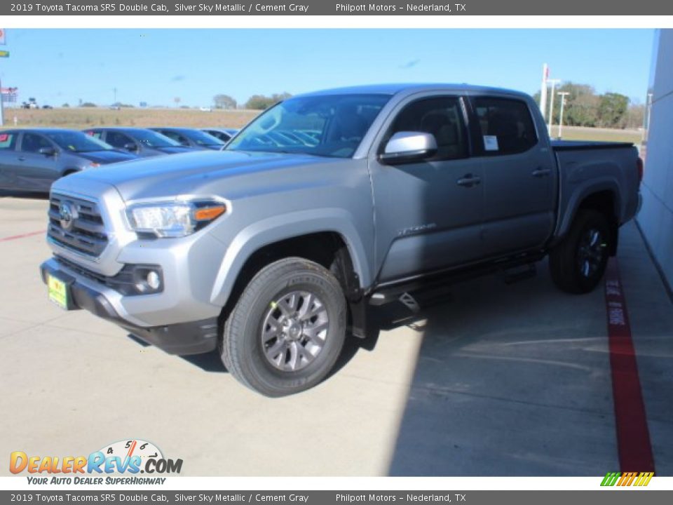 2019 Toyota Tacoma SR5 Double Cab Silver Sky Metallic / Cement Gray Photo #4
