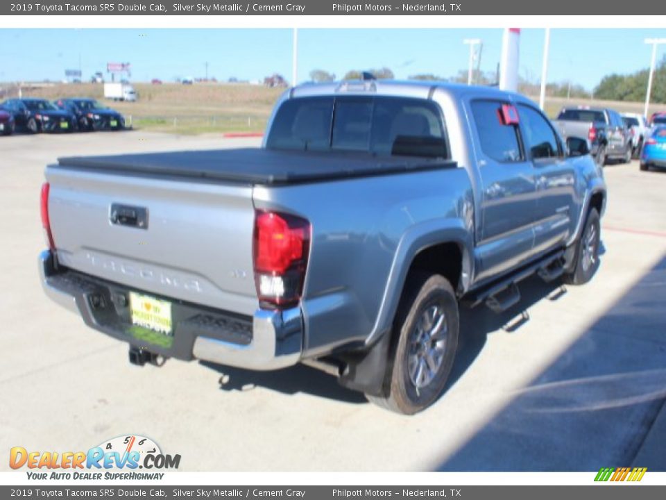 2019 Toyota Tacoma SR5 Double Cab Silver Sky Metallic / Cement Gray Photo #8