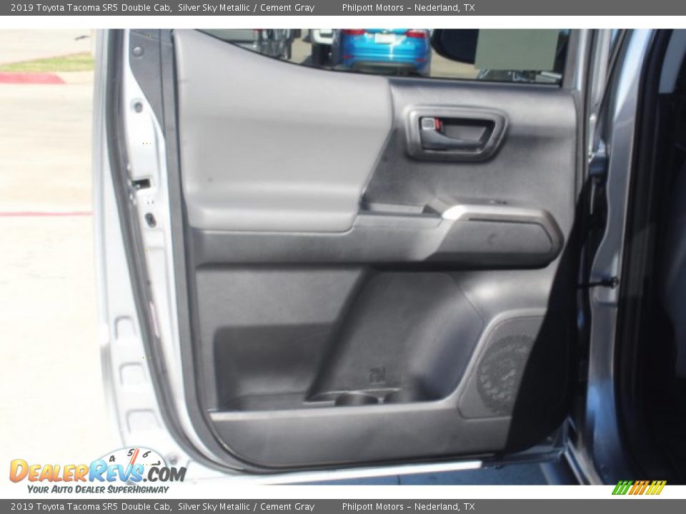 2019 Toyota Tacoma SR5 Double Cab Silver Sky Metallic / Cement Gray Photo #16
