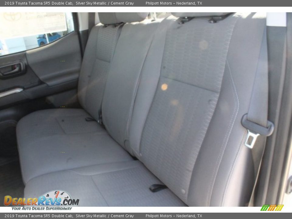 2019 Toyota Tacoma SR5 Double Cab Silver Sky Metallic / Cement Gray Photo #17