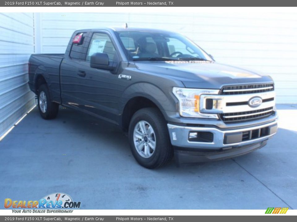 2019 Ford F150 XLT SuperCab Magnetic / Earth Gray Photo #2